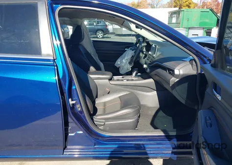 2019 Nissan Altima 2.5 Sr z USA, uszkodzony, nr VIN 1N4BL4CV9KC252769